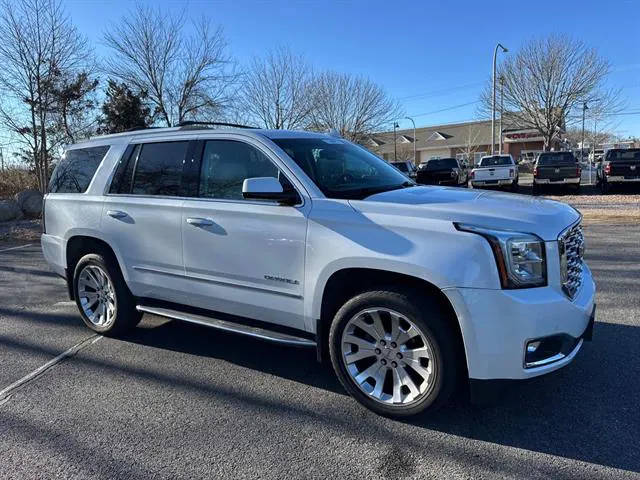 2019 GMC Yukon Denali 4WD photo