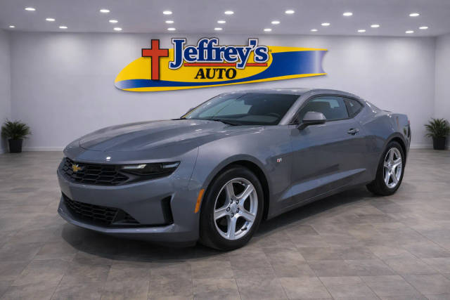 2019 Chevrolet Camaro 1LT RWD photo