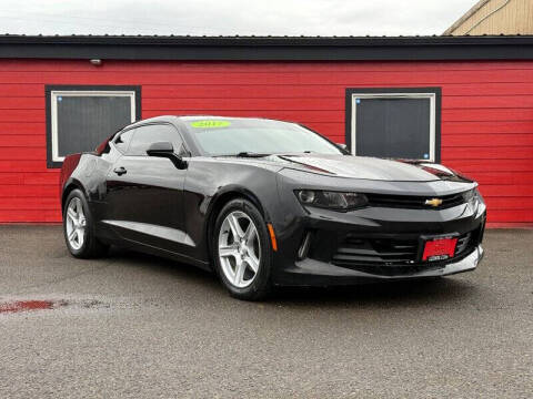 2017 Chevrolet Camaro 1LT RWD photo