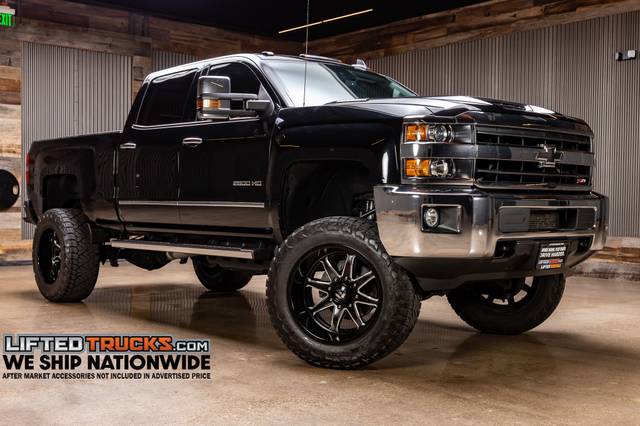 2019 Chevrolet Silverado 2500HD LTZ 4WD photo