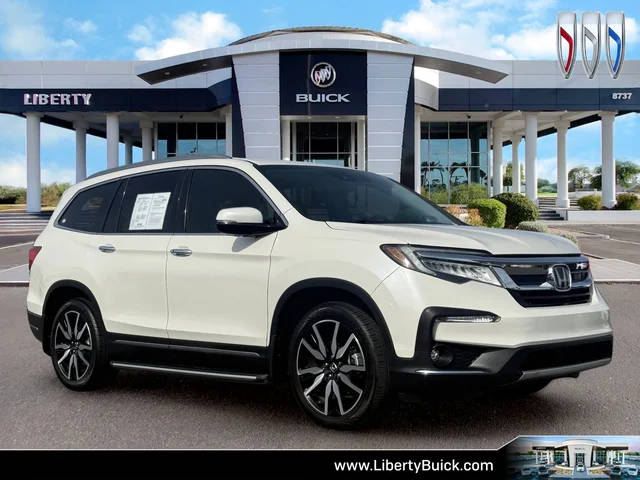 2019 Honda Pilot Touring 7-Passenger FWD photo