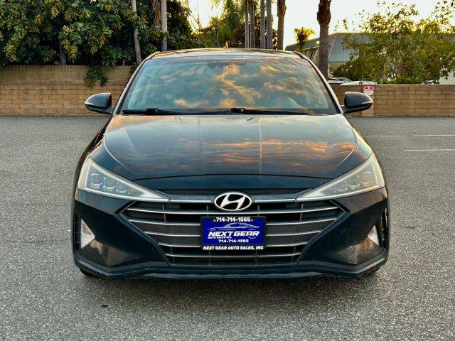 2019 Hyundai Elantra Limited FWD photo
