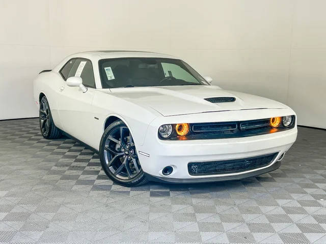 2019 Dodge Challenger R/T RWD photo