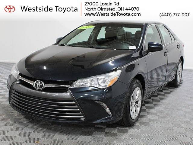 2015 Toyota Camry LE FWD photo