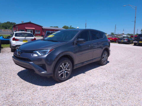 2018 Toyota RAV4 LE FWD photo
