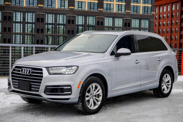 2019 Audi Q7 Premium Plus AWD photo