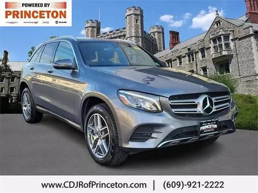 2019 Mercedes-Benz GLC-Class GLC 300 AWD photo