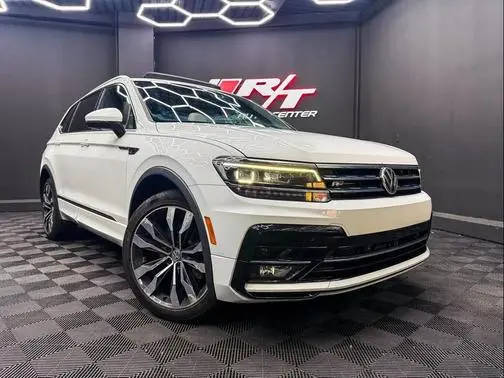 2019 Volkswagen Tiguan SEL Premium R-Line AWD photo