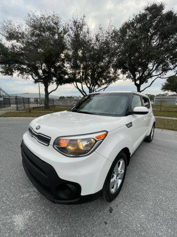 2019 Kia Soul Base FWD photo