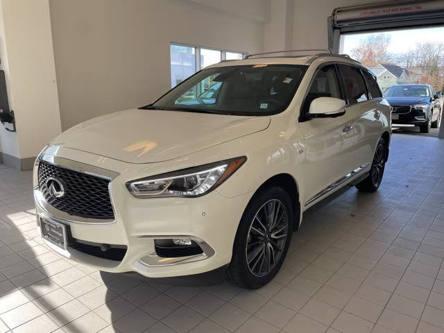 2019 Infiniti QX60 LUXE AWD photo