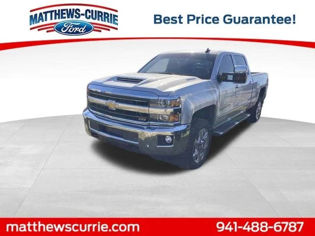 2019 Chevrolet Silverado 2500HD LTZ 4WD photo