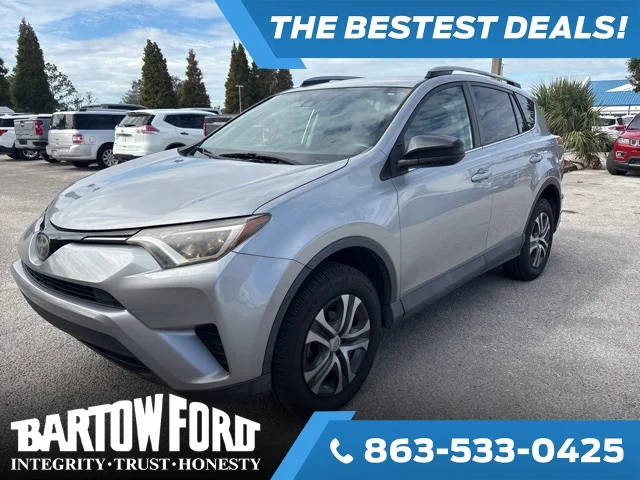 2018 Toyota RAV4 LE FWD photo