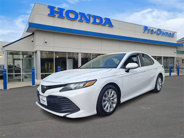 2019 Toyota Camry LE FWD photo