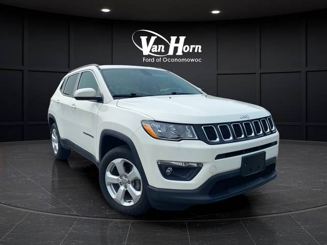 2019 Jeep Compass Latitude 4WD photo