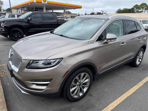 2019 Lincoln MKC Select FWD photo
