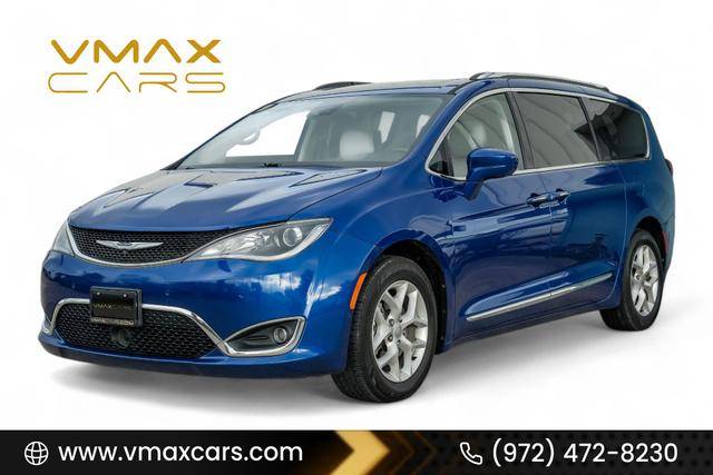 2019 Chrysler Pacifica Minivan Touring L Plus FWD photo