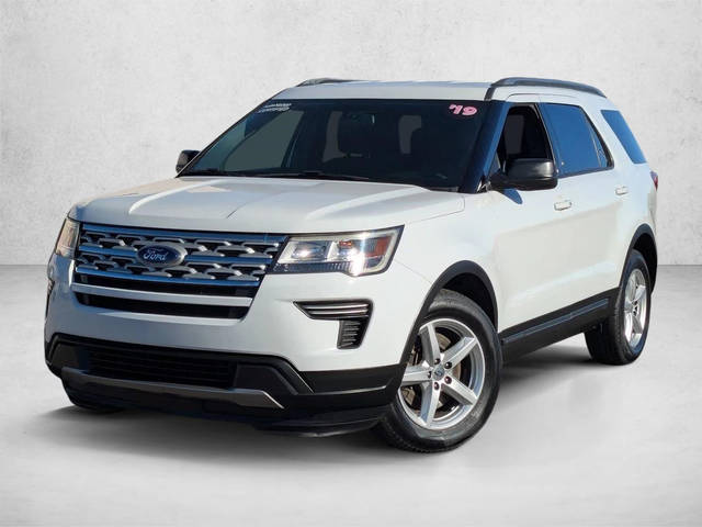 2019 Ford Explorer XLT FWD photo