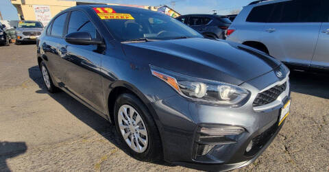 2019 Kia Forte FE FWD photo