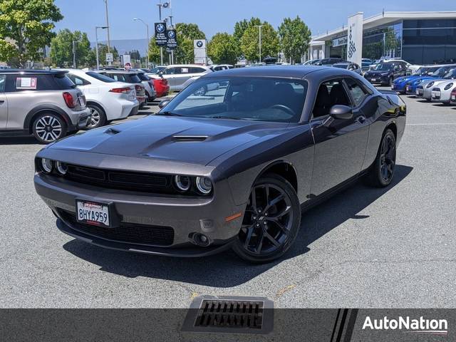 2019 Dodge Challenger SXT RWD photo