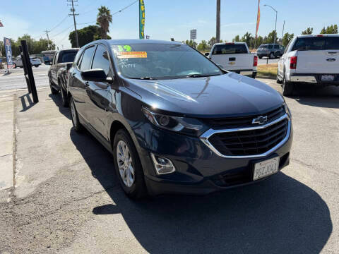 2019 Chevrolet Equinox LS FWD photo
