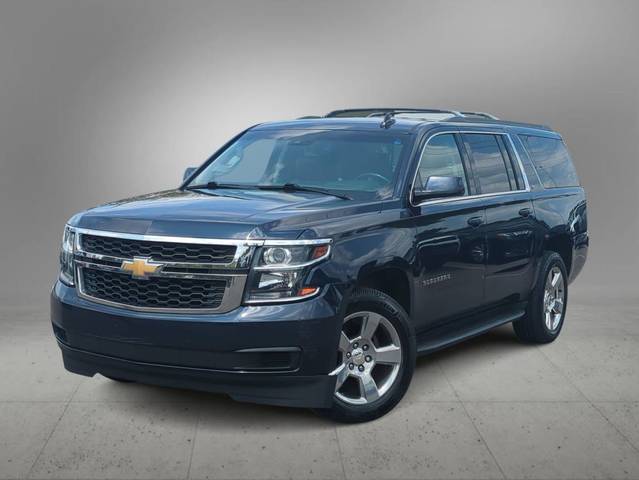 2019 Chevrolet Suburban LT 4WD photo