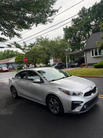 2019 Kia Forte LXS FWD photo