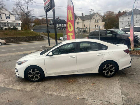 2019 Kia Forte LXS FWD photo