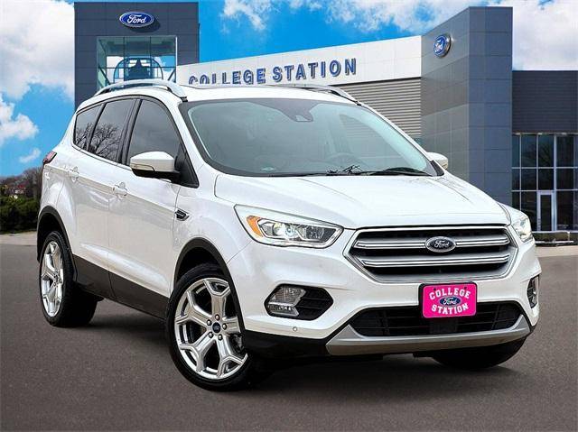 2019 Ford Escape Titanium 4WD photo