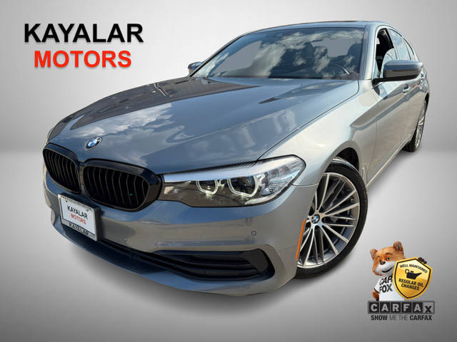 2019 BMW 5 Series 530i RWD photo
