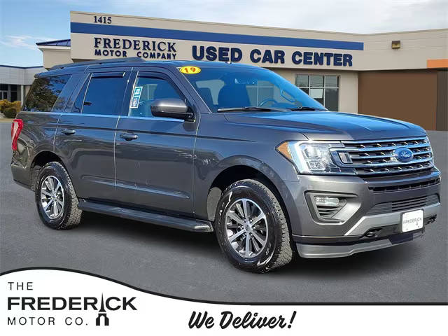 2019 Ford Expedition XLT 4WD photo