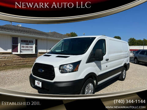 2019 Ford Transit Van  RWD photo