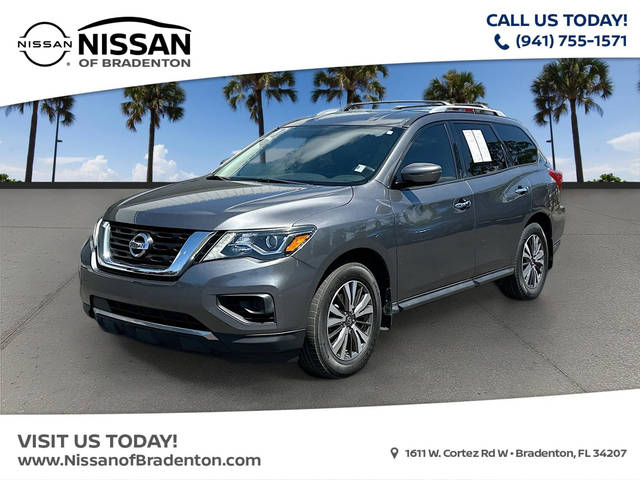 2019 Nissan Pathfinder S FWD photo