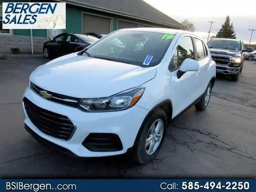 2019 Chevrolet Trax LS FWD photo