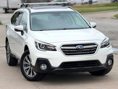 2019 Subaru Outback Touring AWD photo