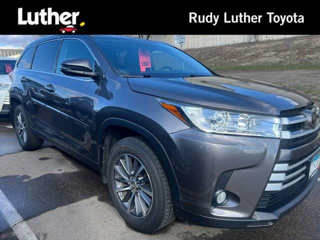 2019 Toyota Highlander XLE AWD photo