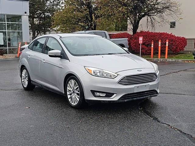 2017 Ford Focus Titanium FWD photo