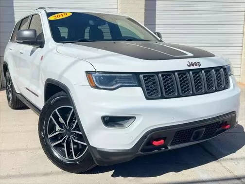 2019 Jeep Grand Cherokee Trailhawk 4WD photo