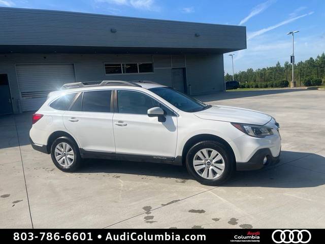 2019 Subaru Outback Premium AWD photo