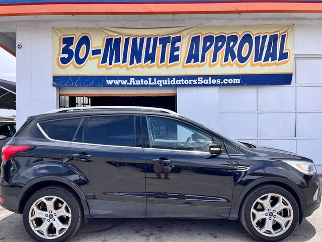 2019 Ford Escape Titanium 4WD photo