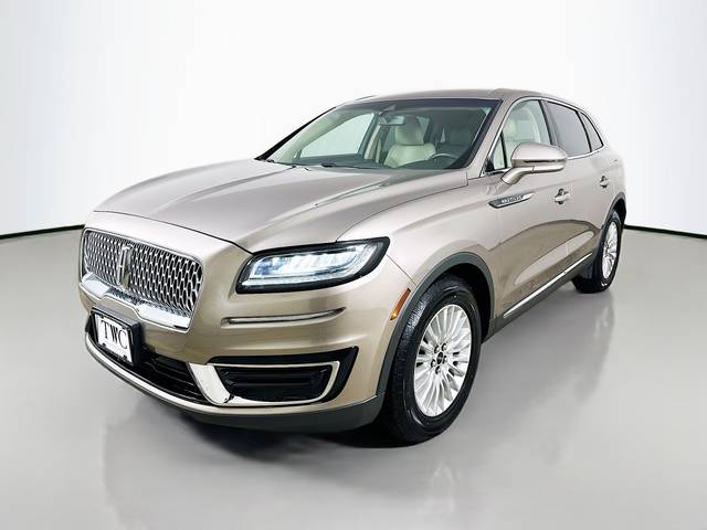 2019 Lincoln Nautilus Standard FWD photo