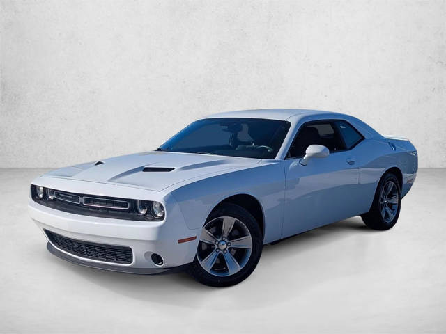 2019 Dodge Challenger SXT RWD photo