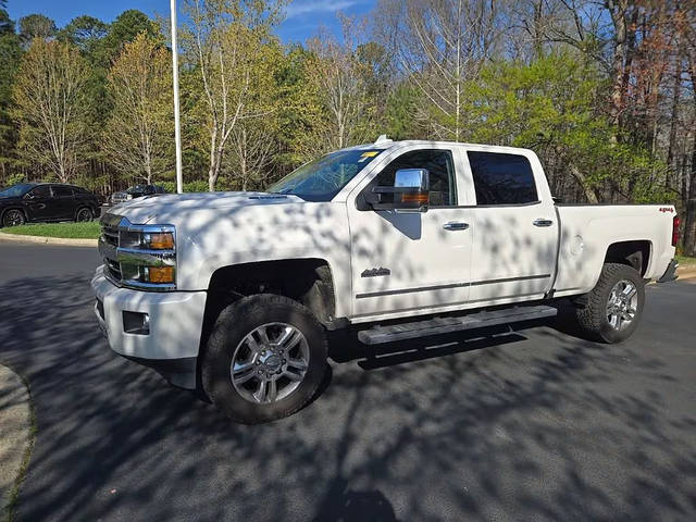 2019 Chevrolet Silverado 2500HD High Country 4WD photo