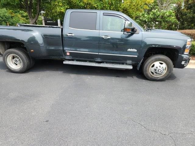 2019 Chevrolet Silverado 3500HD High Country 4WD photo