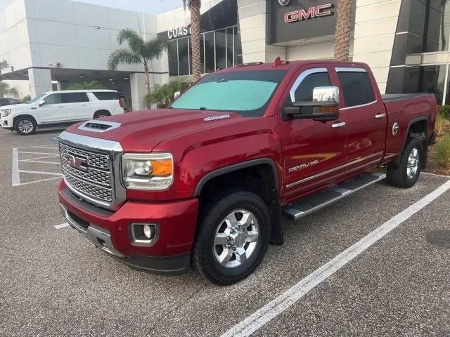 2019 GMC Sierra 3500HD Denali 4WD photo