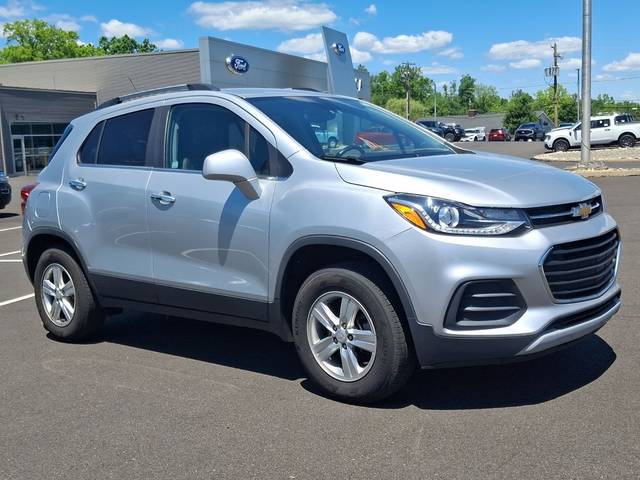 2019 Chevrolet Trax LT FWD photo