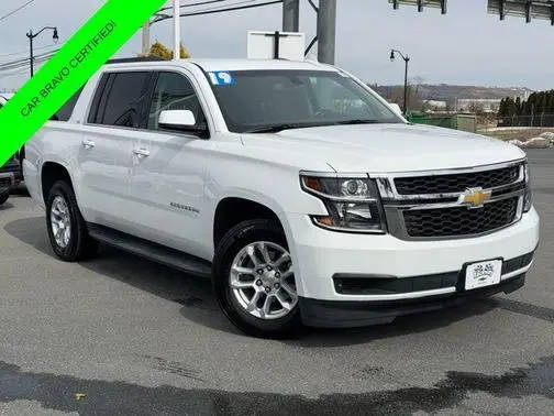 2019 Chevrolet Suburban LS 4WD photo