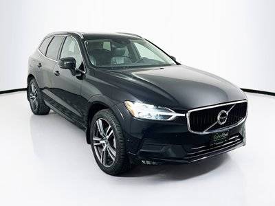 2019 Volvo XC60 Momentum AWD photo