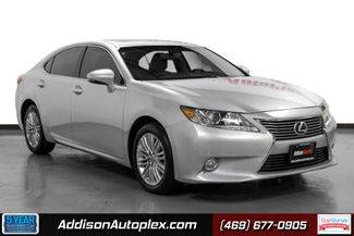 2015 Lexus ES  FWD photo