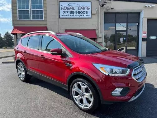 2019 Ford Escape Titanium 4WD photo