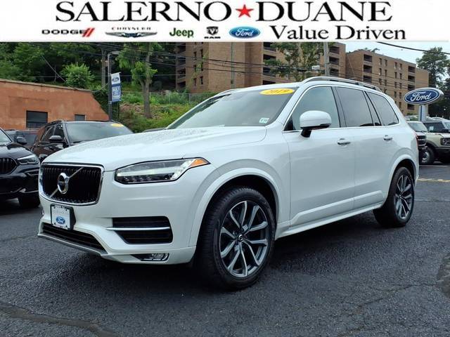 2019 Volvo XC90 Momentum AWD photo
